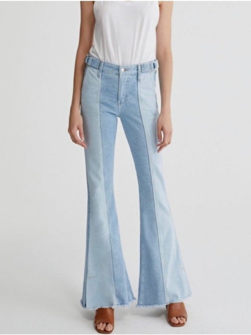 AG Adriano Goldschmied Jeans Iva Paneled Bell Bottom 32R